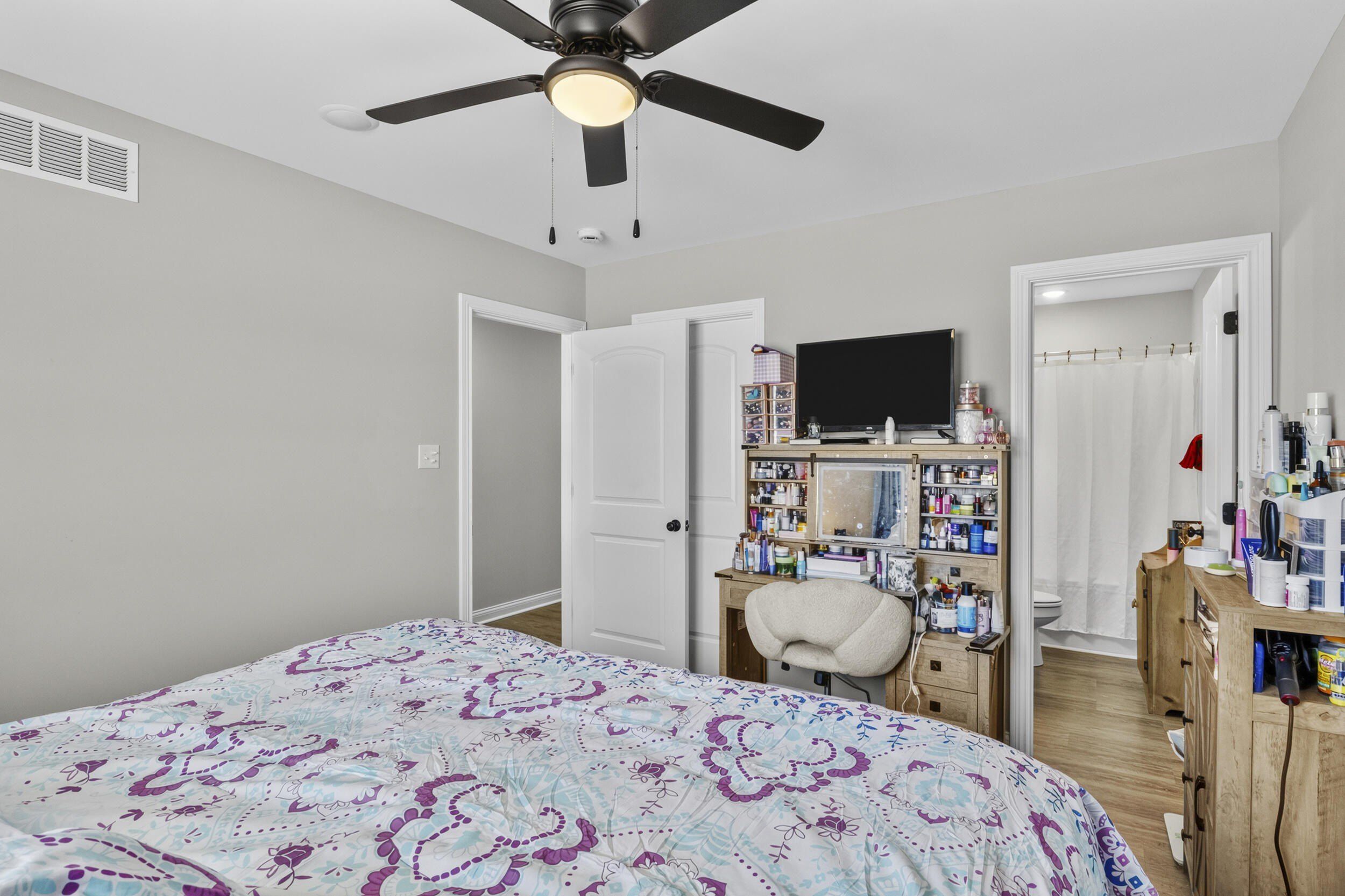 412  414 Nandino Circle. Berea, KY 40403