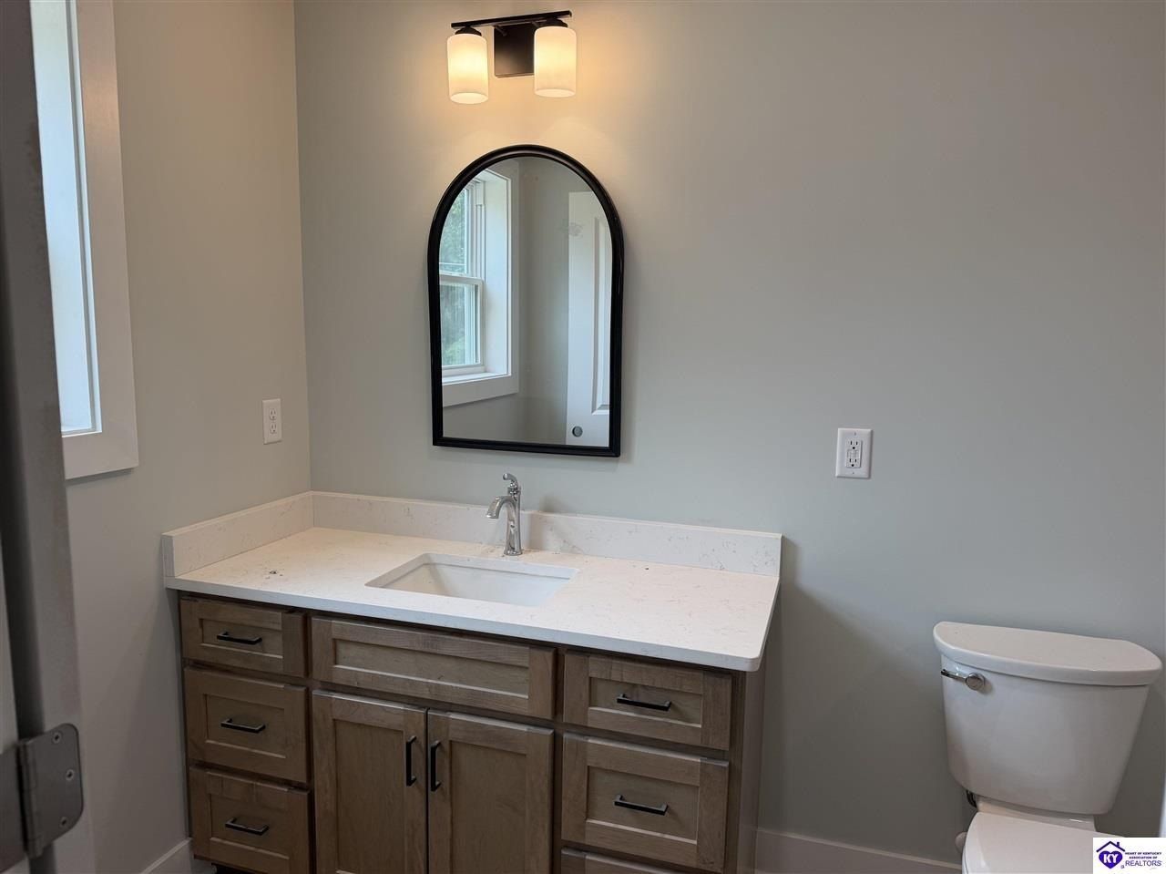 412 Woods Rd. Elizabethtown, KY 42701