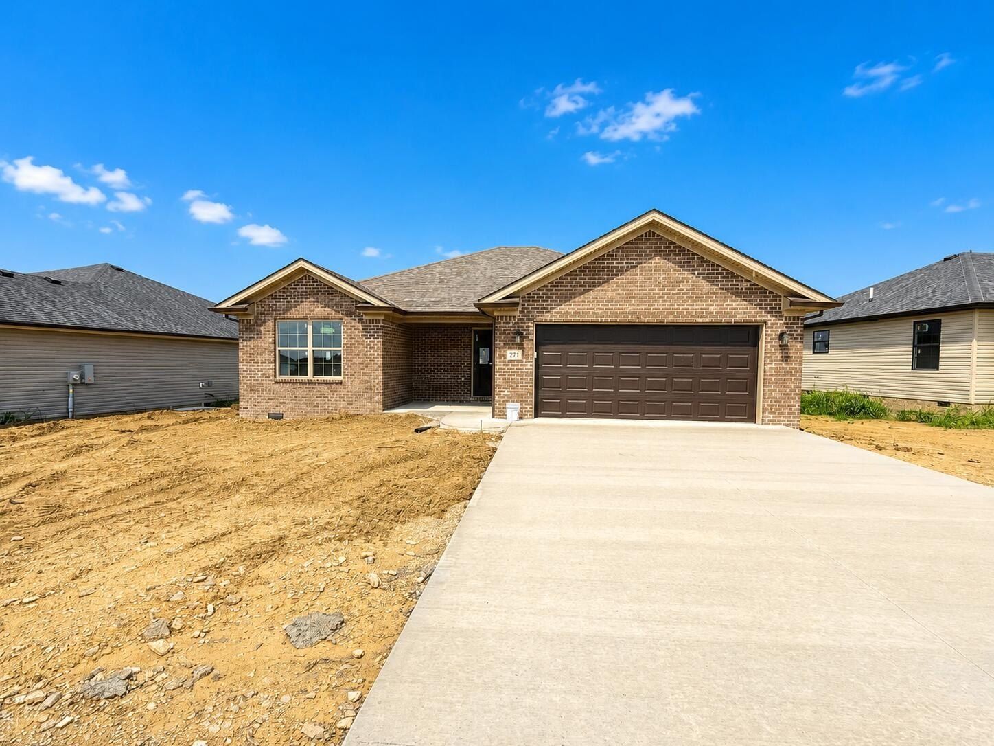 271 Stoney Creek Way. Berea, KY 40403