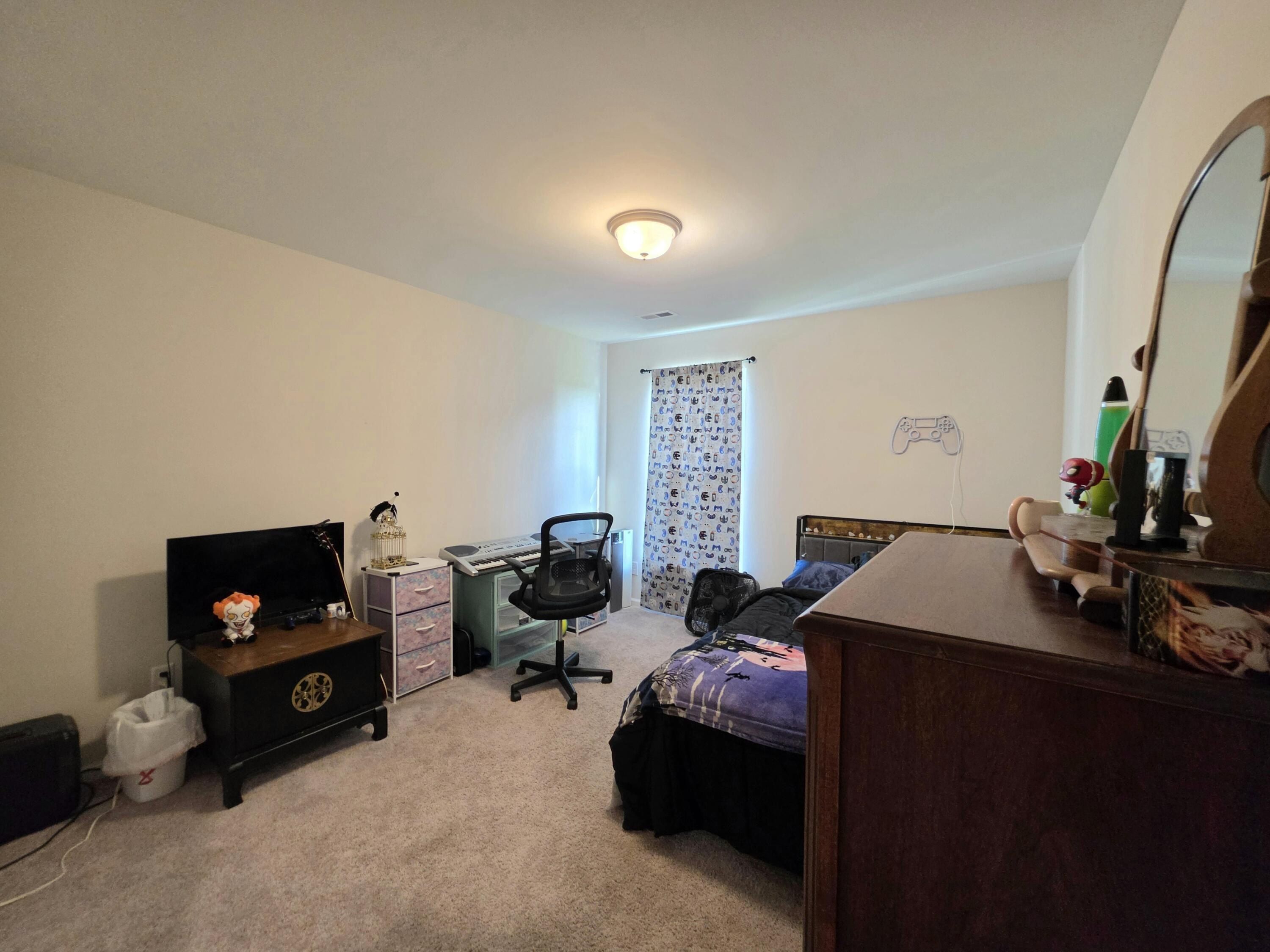120 Linzi Way. Paris, KY 40361