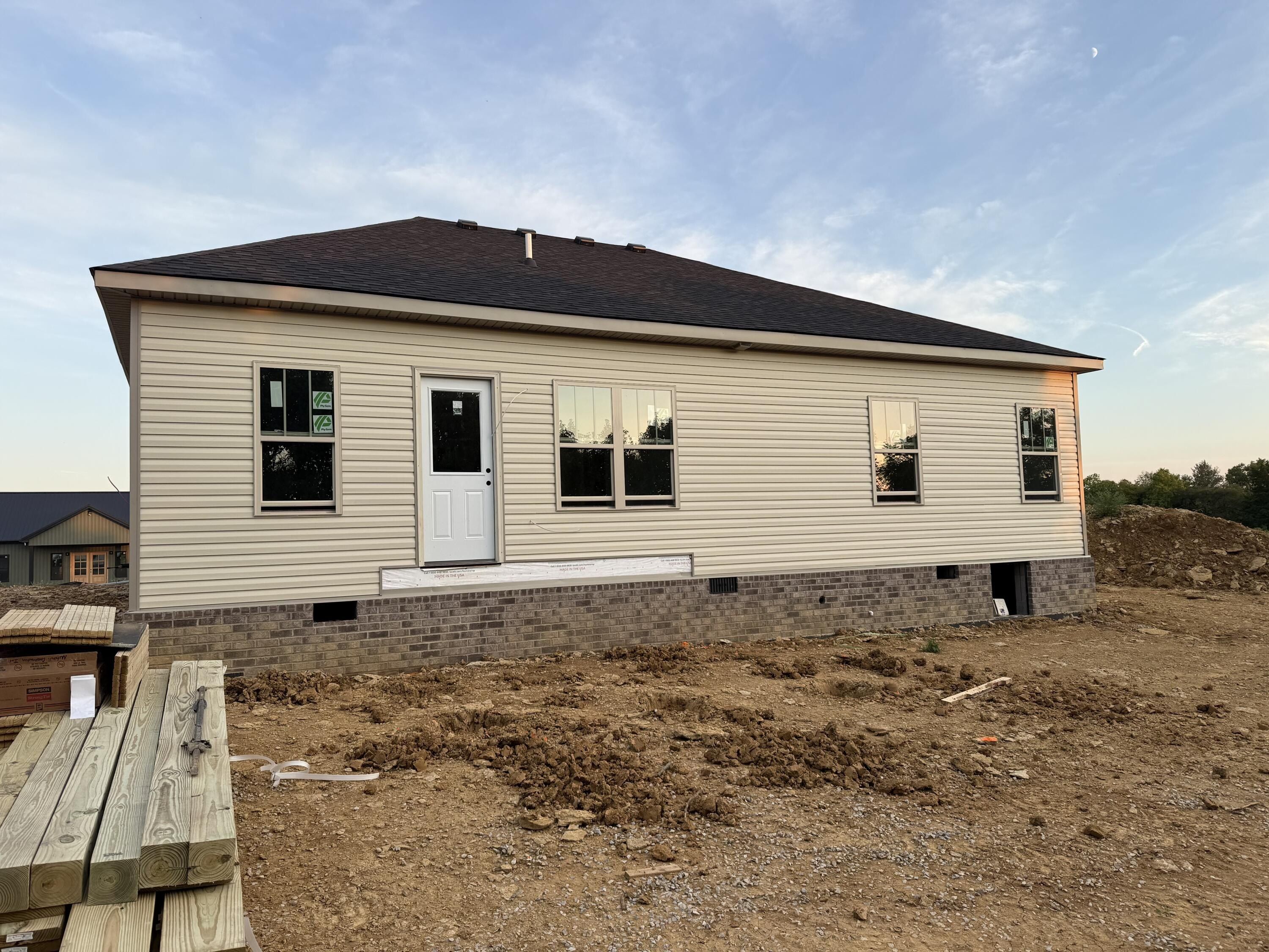 1220 Mac Drive. Lawrenceburg, KY 40342