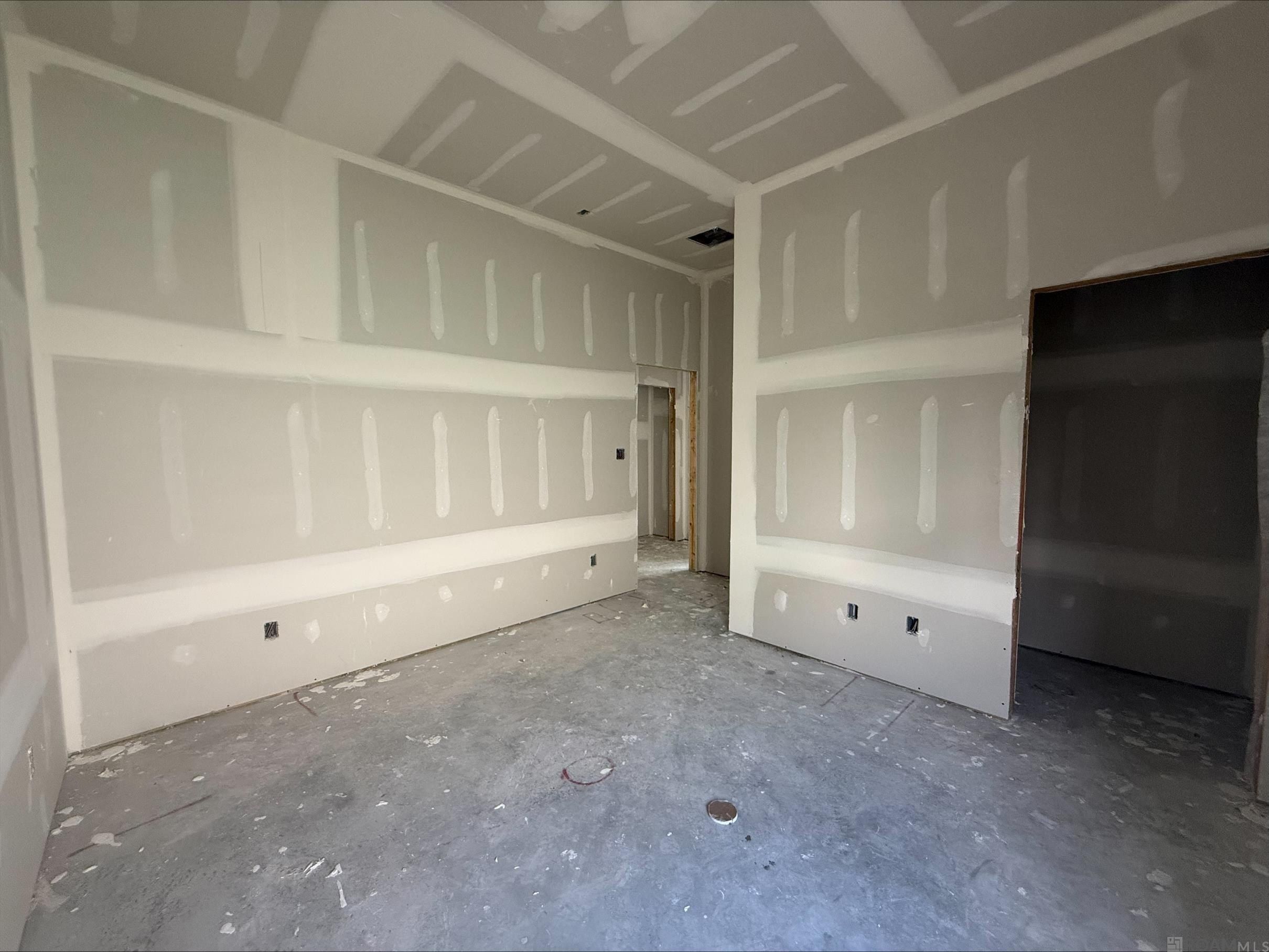 2537 Ebb Ave. Baton Rouge, LA 70810