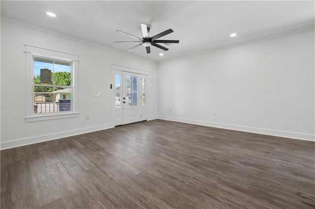 Old Hickory Avenue. Chalmette, LA 70043