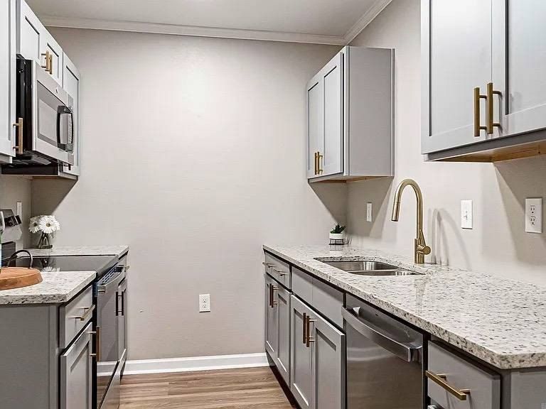 9986 Ave C. Baton Rouge, LA 70807