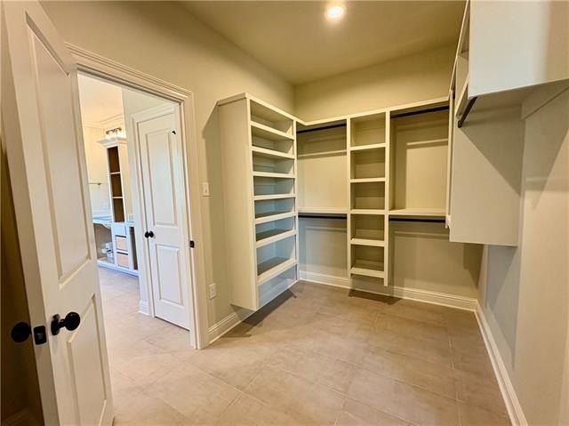 2028 White Dove Drive. Madisonville, LA 70447