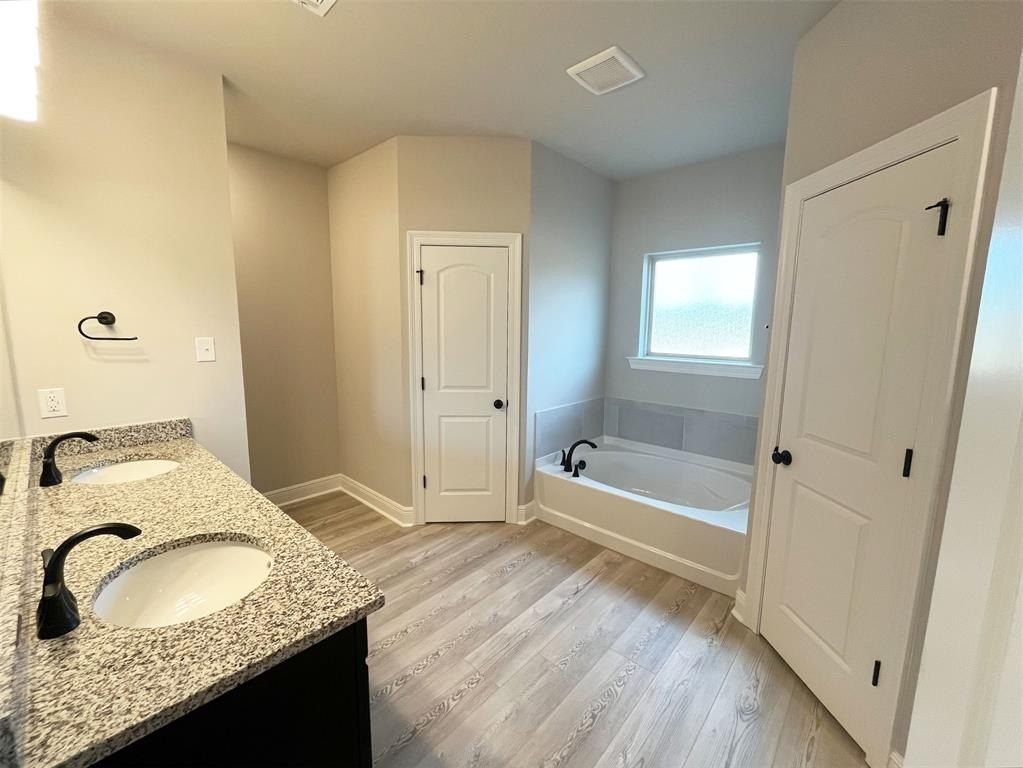 348 Hummingbird Lane. Princeton, LA 71067