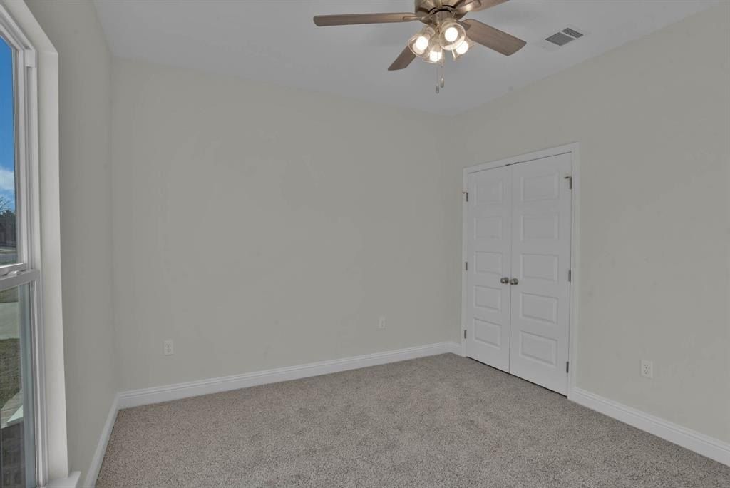 5042 Falcon Bay Drive. Shreveport, LA 71107