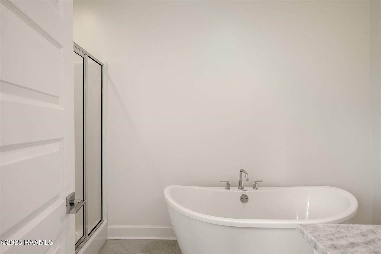 1510 Kaliste Saloom. Lafayette, LA 70508