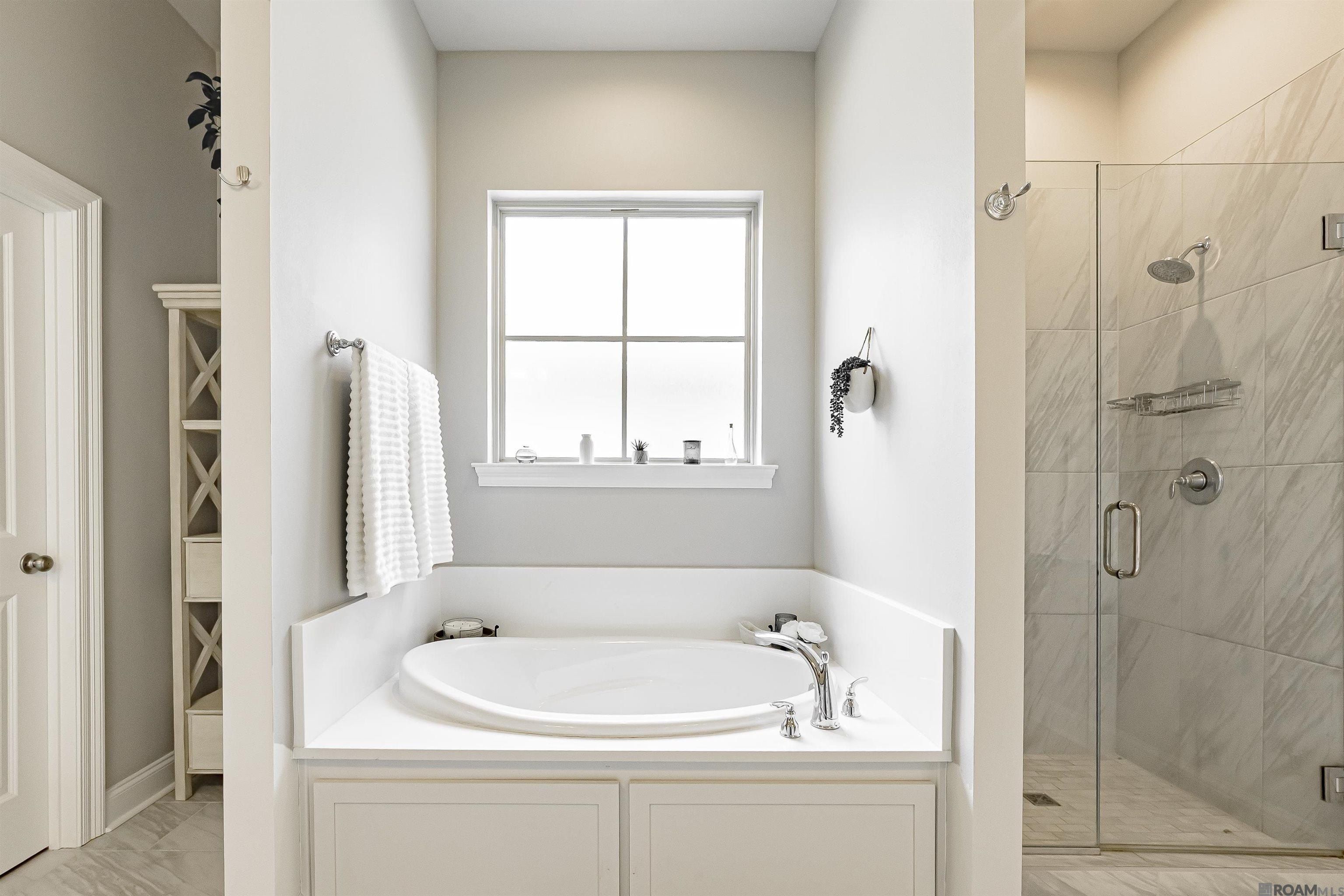 3673 Spanish Trail. Zachary, LA 70791