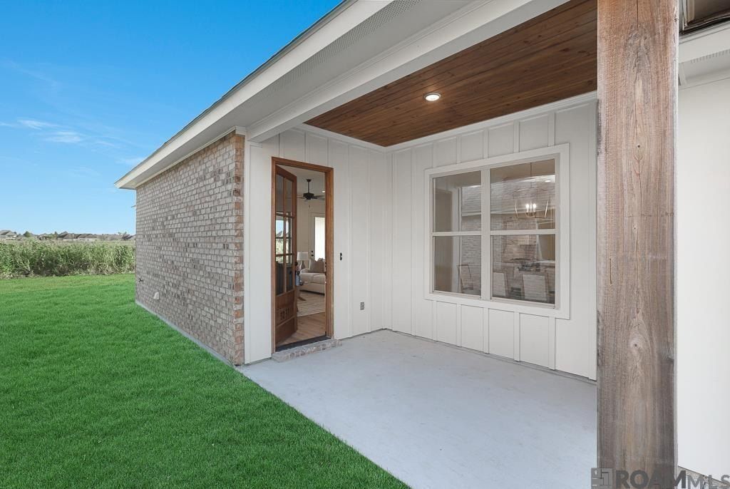 3237 Creekmere Ln. Baton Rouge, LA 70810