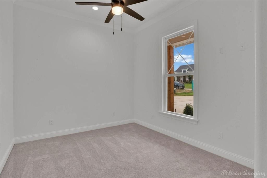 163 Oak Alley. Stonewall, LA 71078