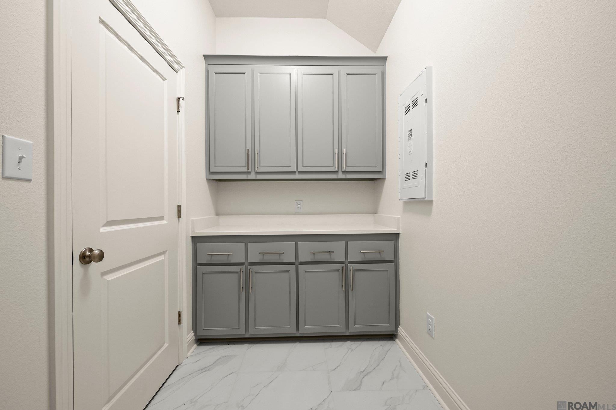 21438 Yellowfin Dr. Springfield, LA 70462