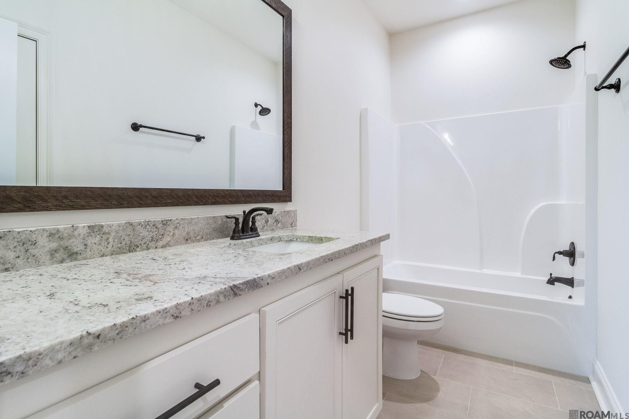 15207 Hazelwood Ct. Prairieville, LA 70769