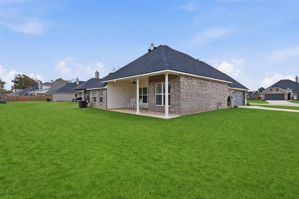 209 Cullom Drive. Bossier City, LA 71112