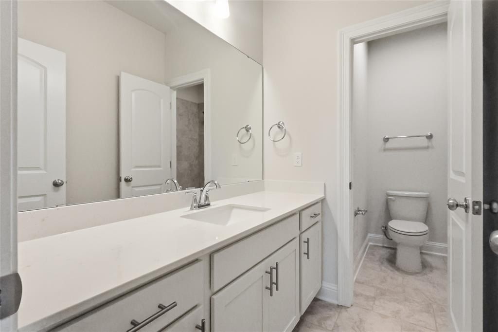 314 Prien Lake Loop. Bossier City, LA 71111