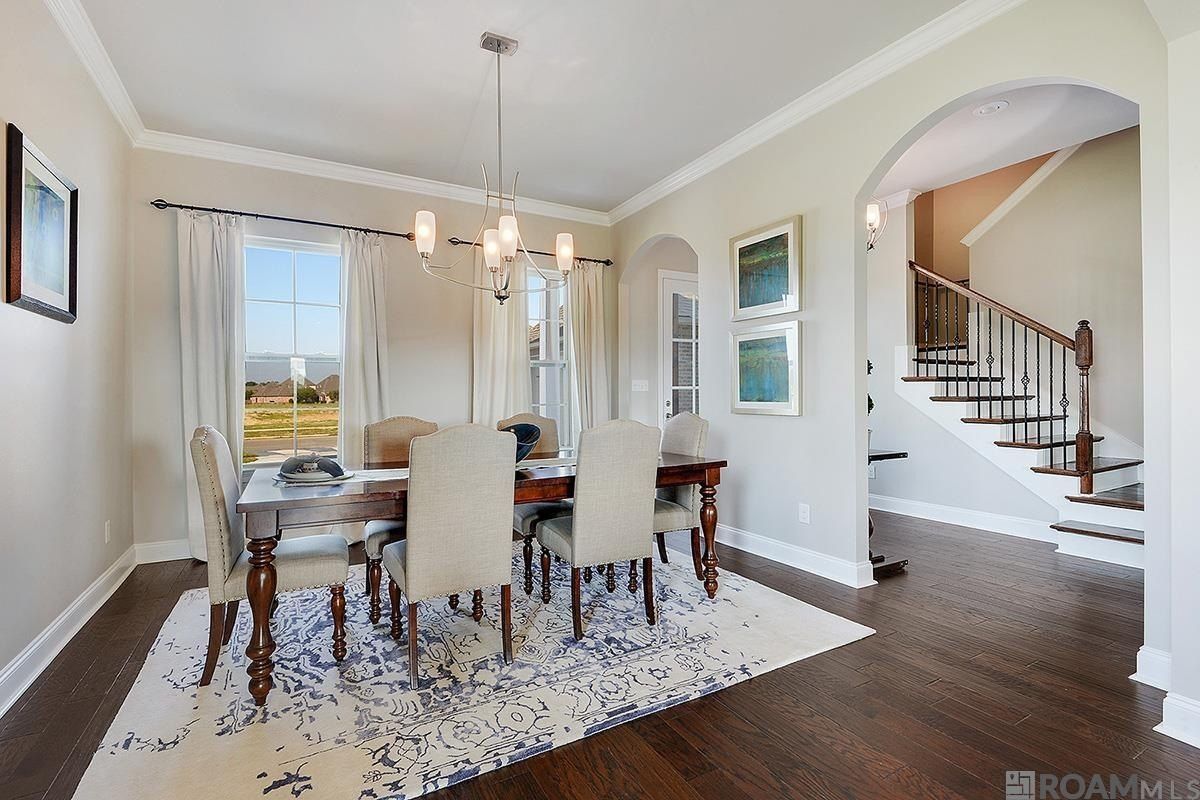 21513 Bluefin Dr. Springfield, LA 70462