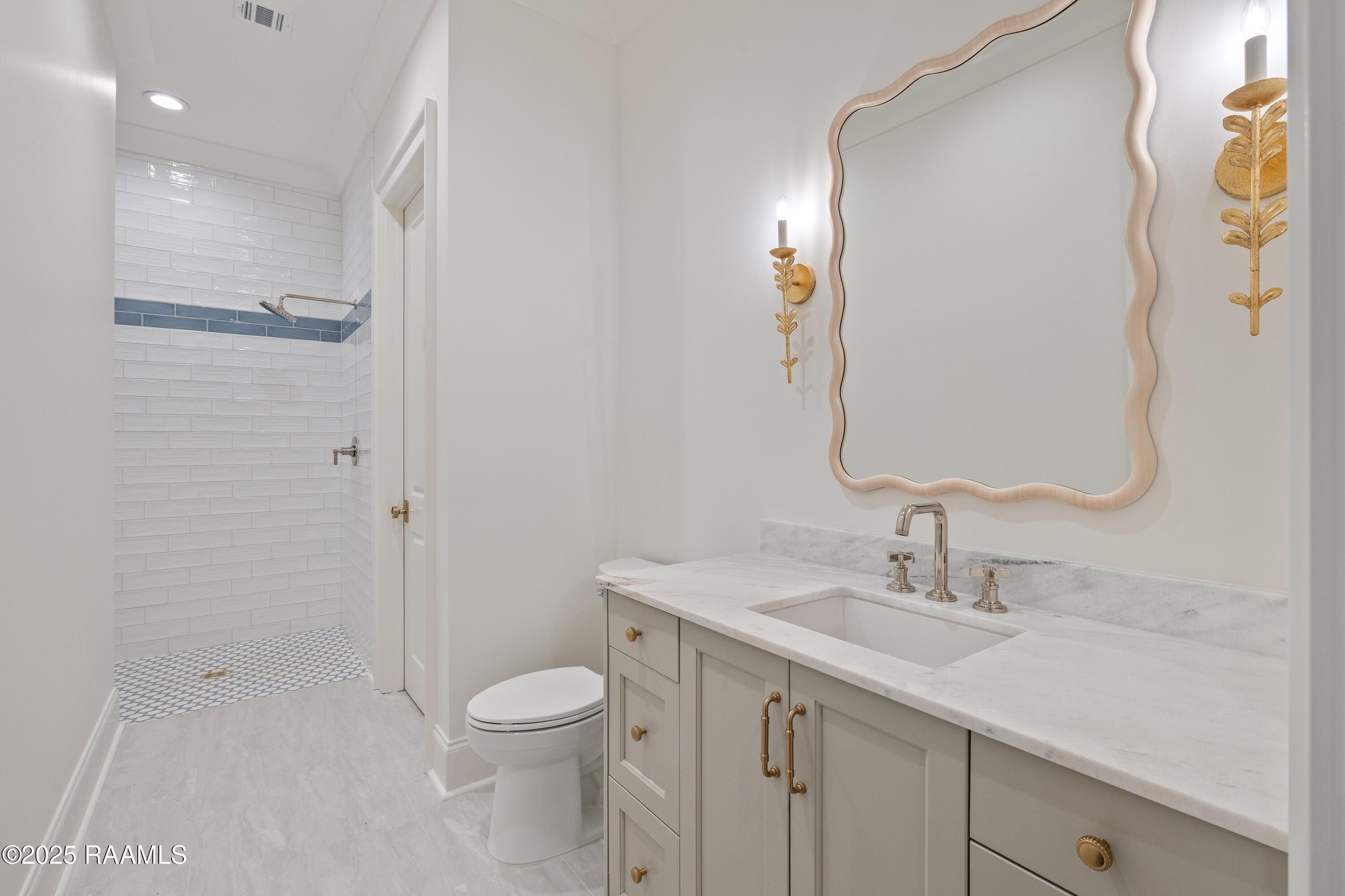 619 Gunter Grass Court. Lafayette, LA 70508