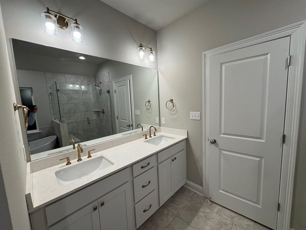 297 Ferry Lake Drive. Bossier City, LA 71111