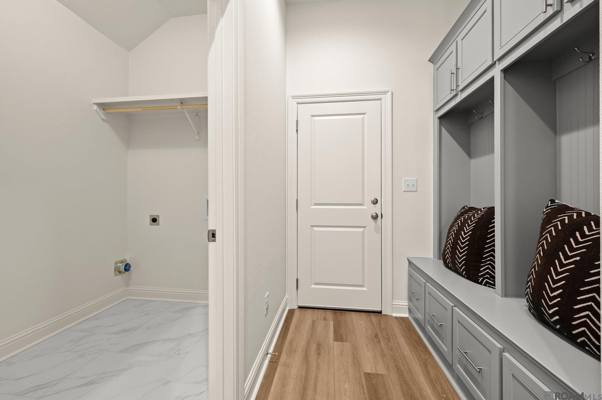 5192 Stonewater Dr. Gonzales, LA 70737