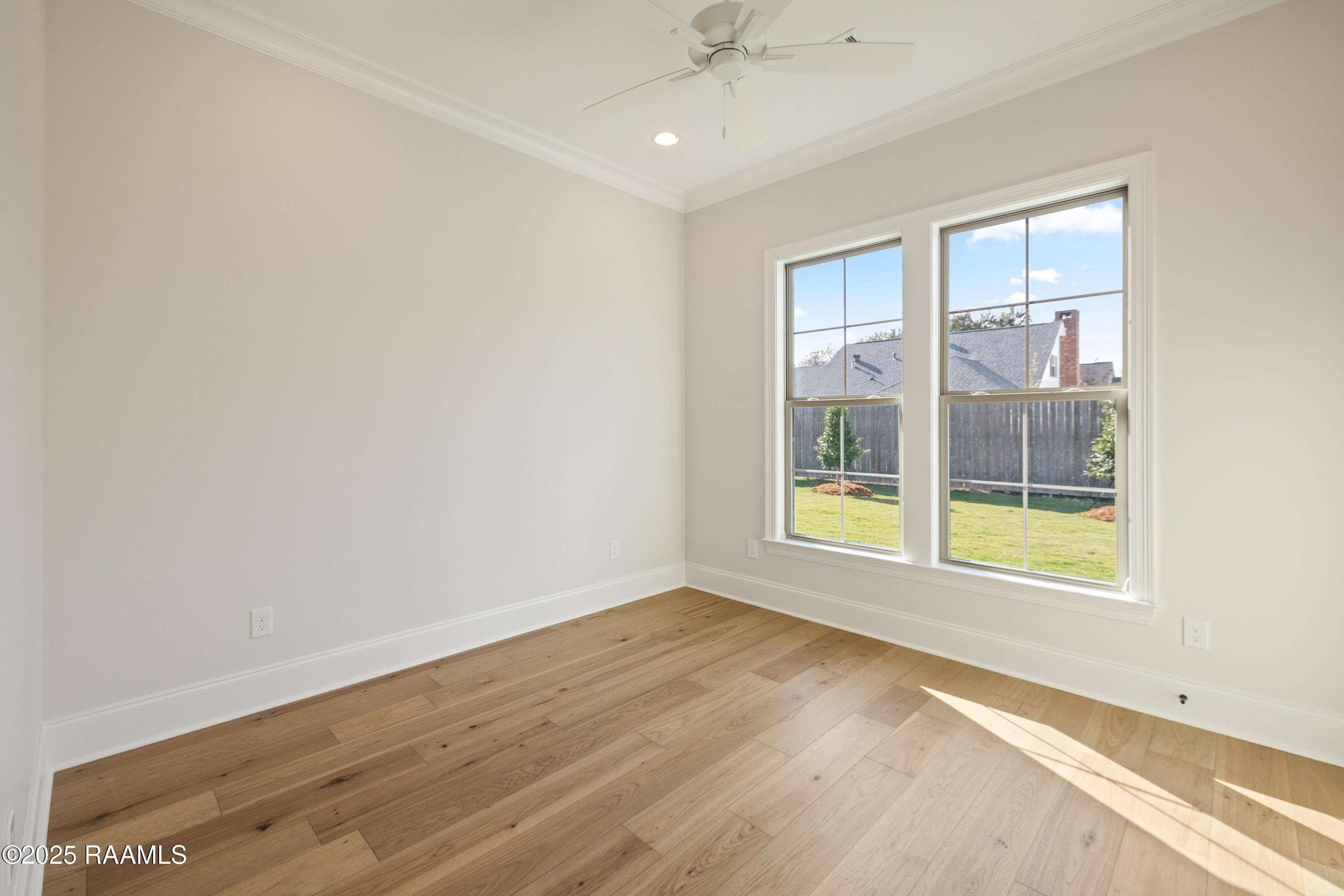 221 Rue De La Rochelle. Broussard, LA 70518