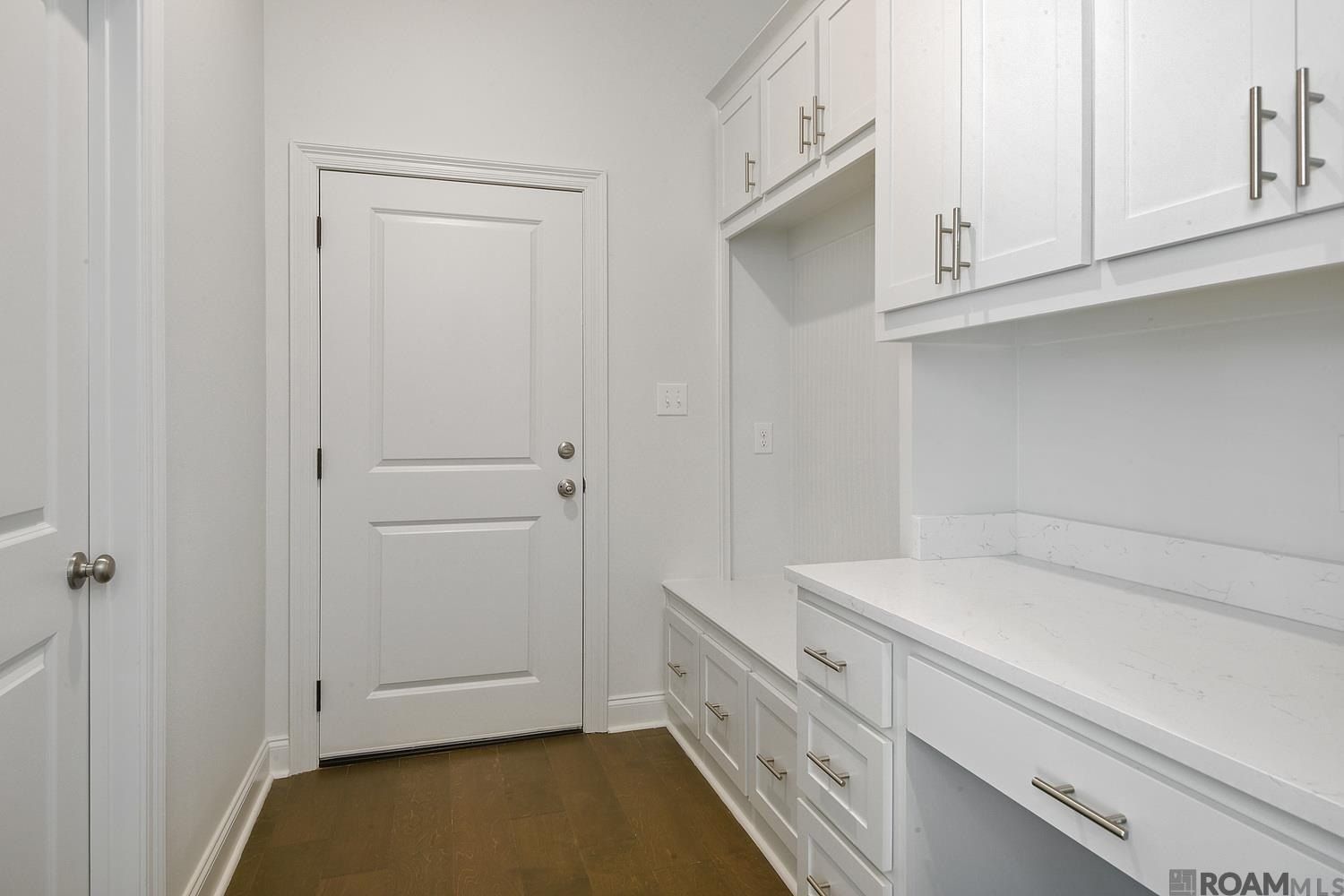 5189 Stonewater Dr. Gonzales, LA 70737