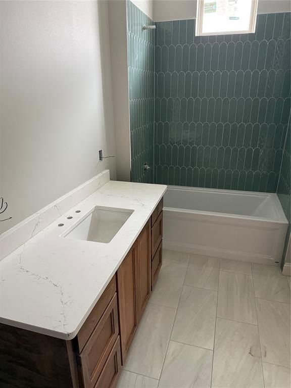 Katy Lane. Bossier City, LA 71111