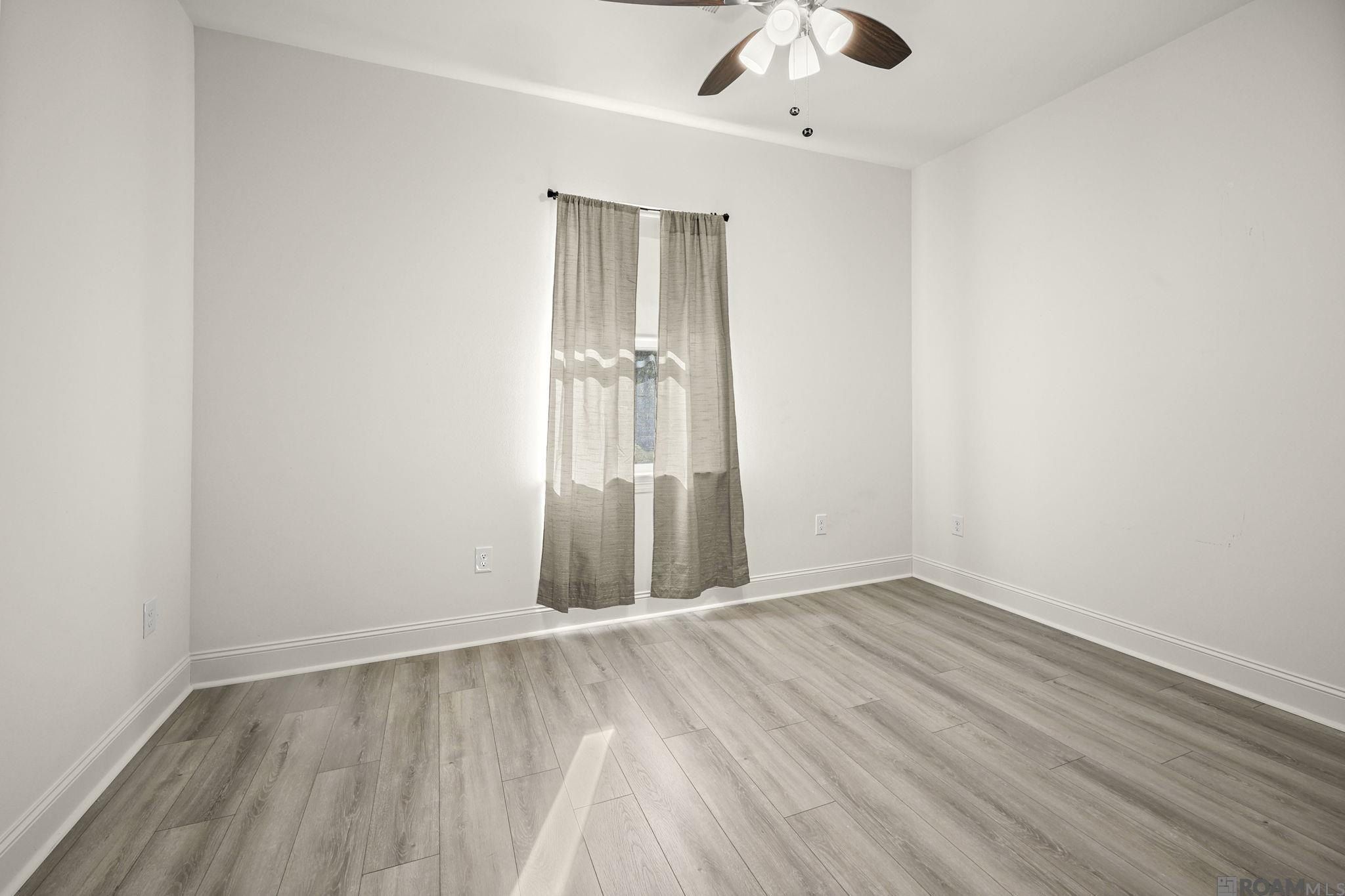 26400 Ponchatoula Dr. Springfield, LA 70462