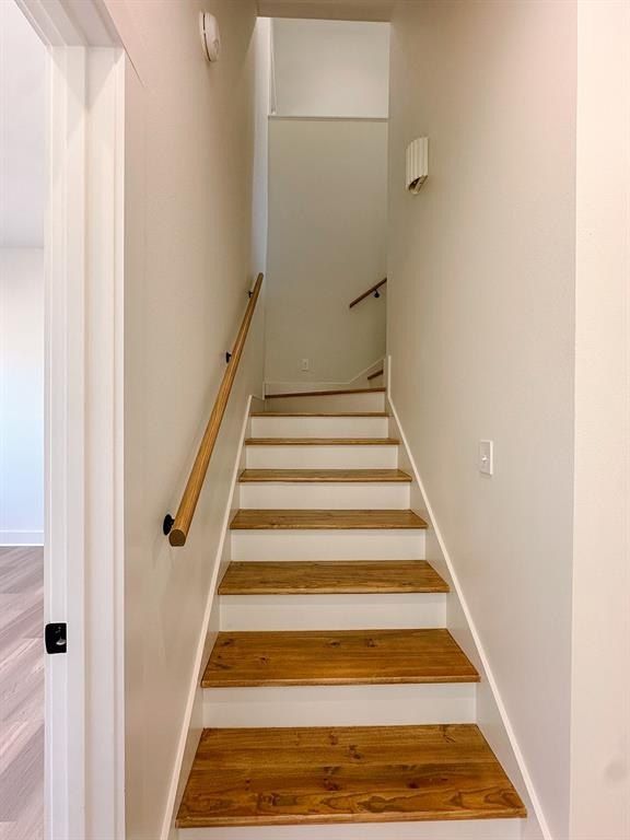 Martin Way. Stonewall, LA 71078