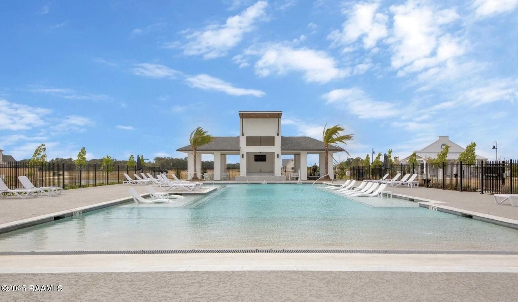 108 Ridgedale Alley. Scott, LA 70583