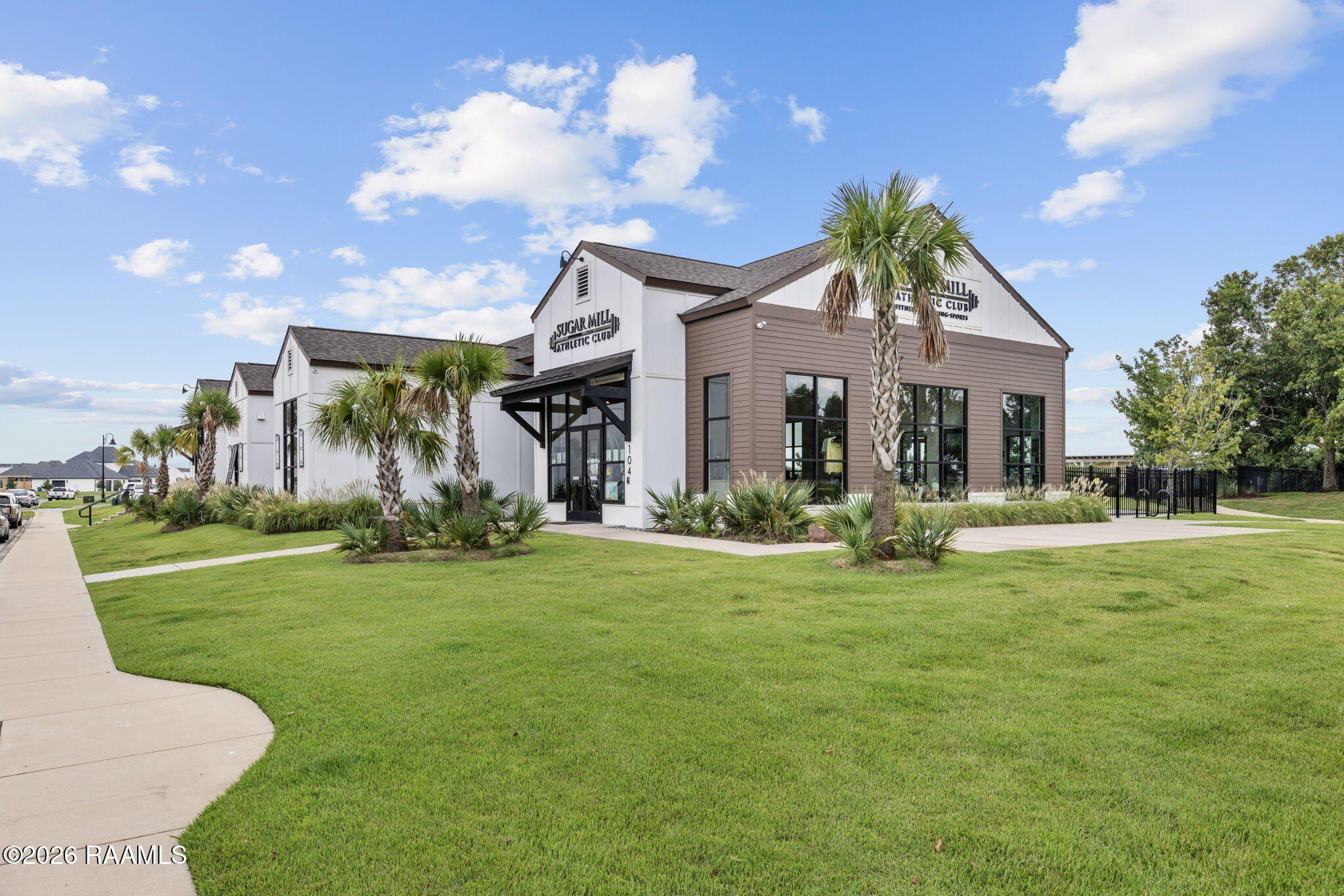 905 Broyles Street Unit 400. Youngsville, LA 70592