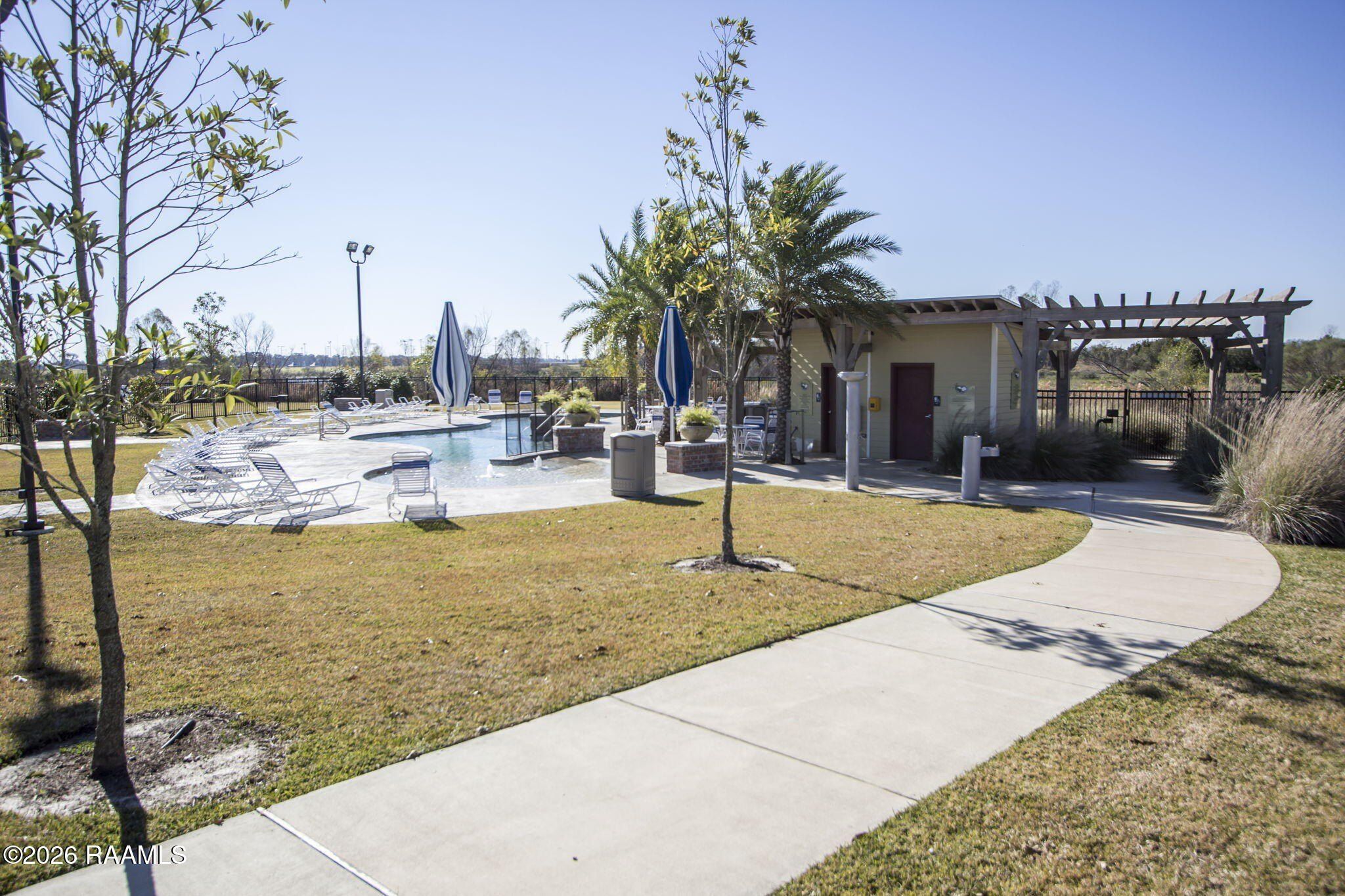 905 Broyles Street Unit 400. Youngsville, LA 70592