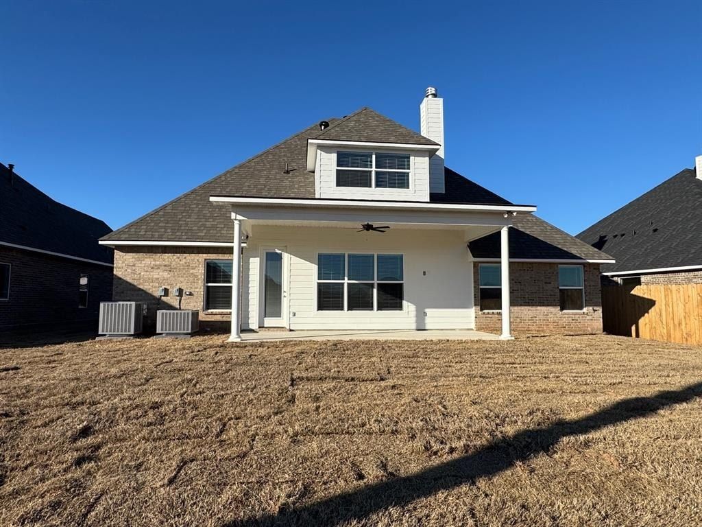 334 Prien Lake Loop. Bossier City, LA 71111