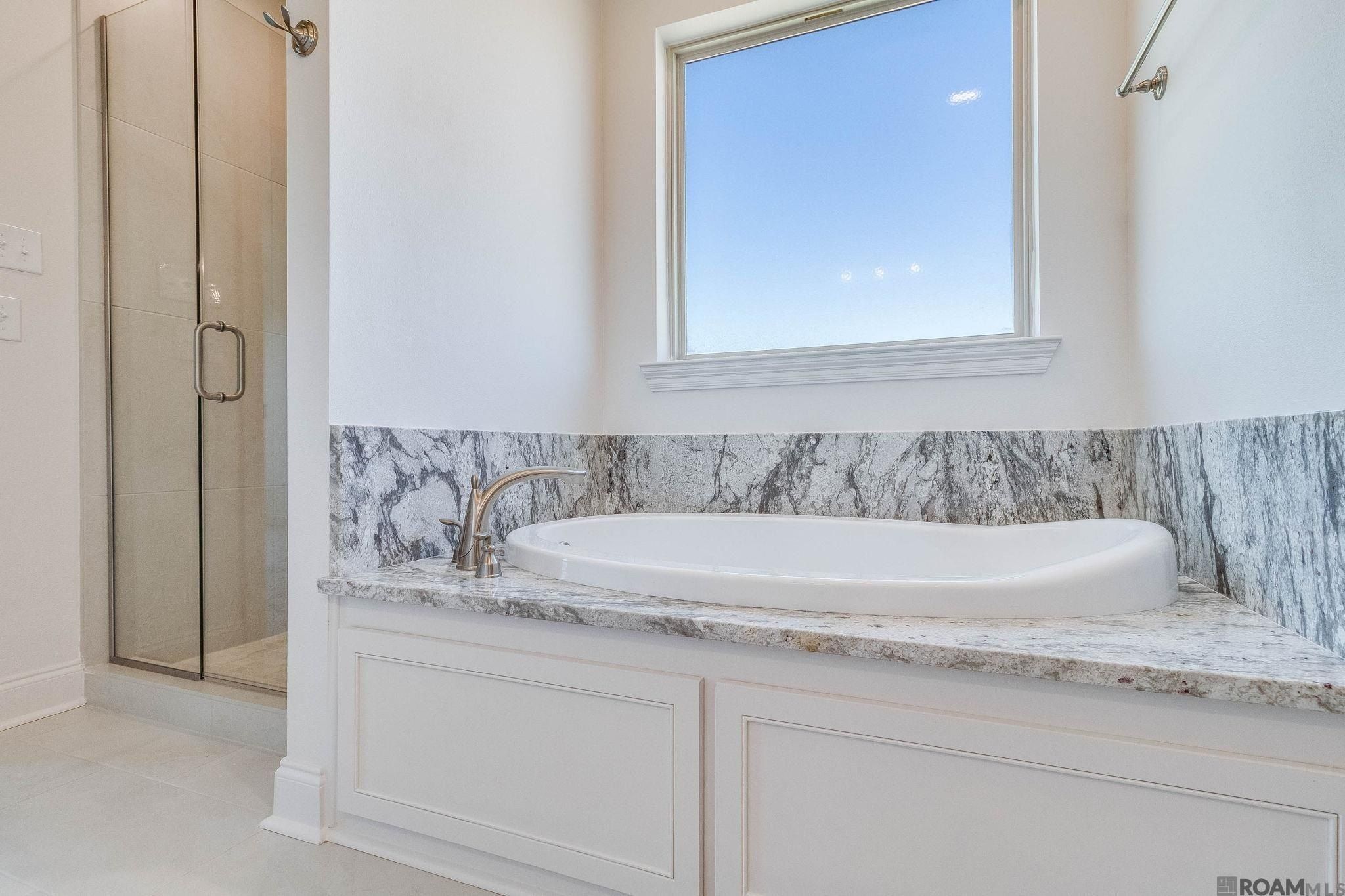 12089 Clare Ct. Geismar, LA 70734