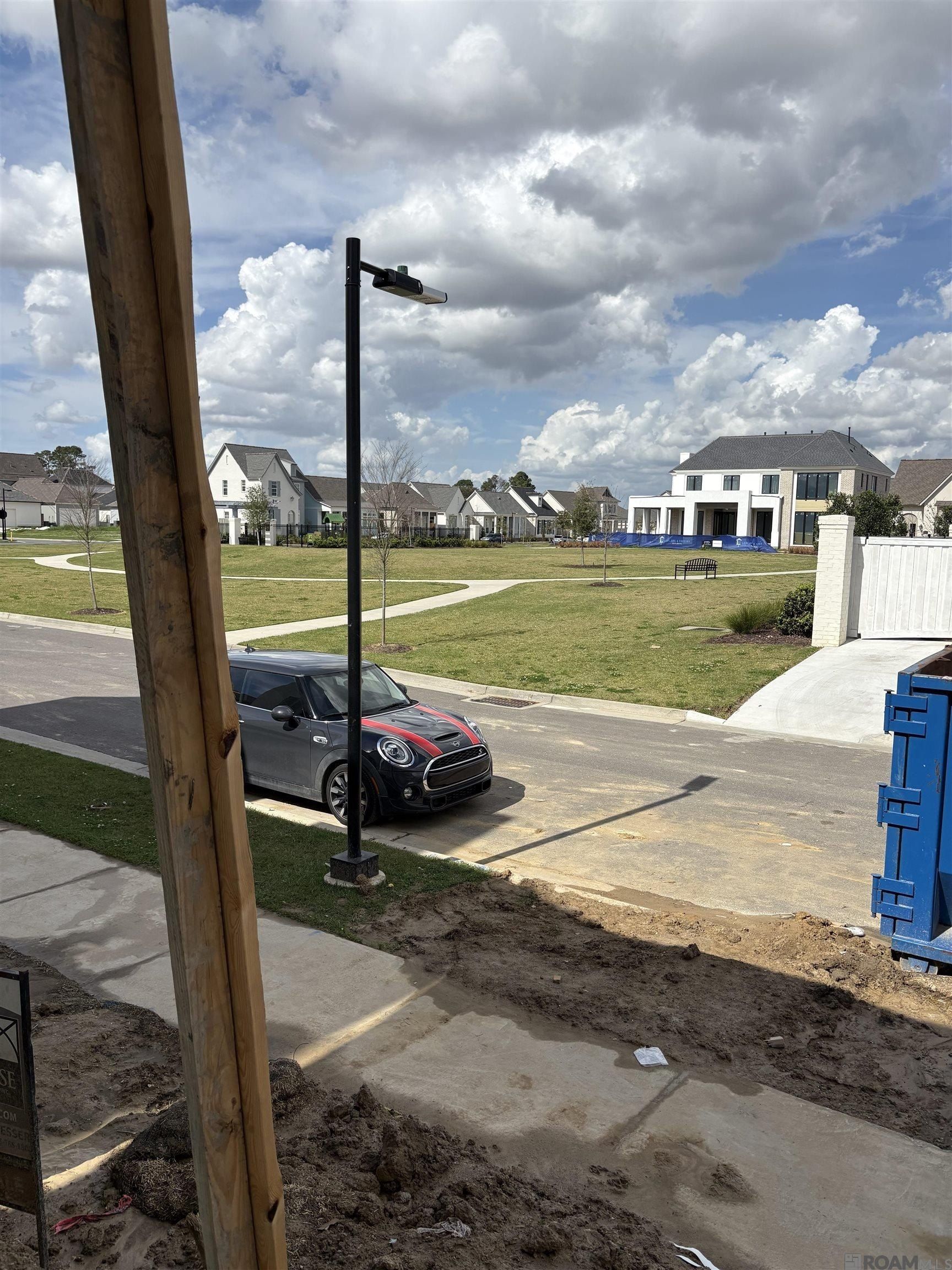 5330 Rue Des Jardin. Baton Rouge, LA 70808