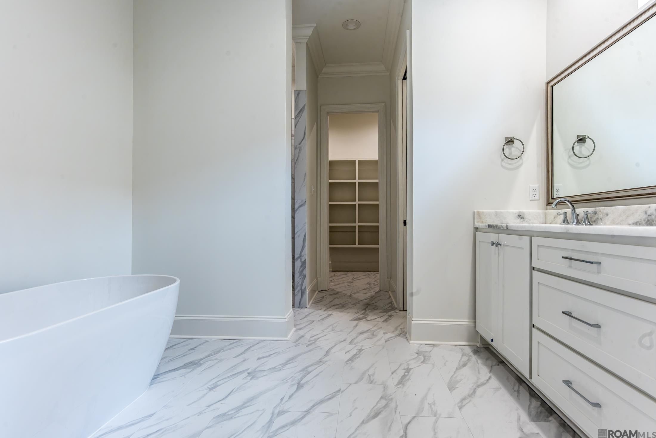 7644 Jeter Dr. Baton Rouge, LA 70817