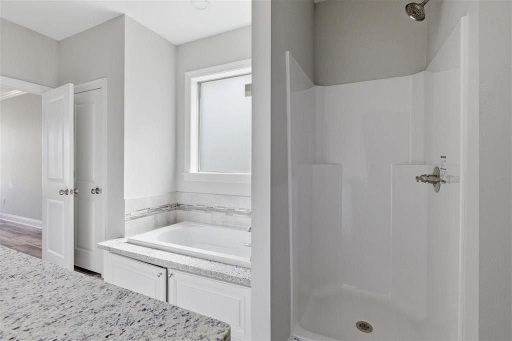 110 Hickory. Iowa, LA 70647