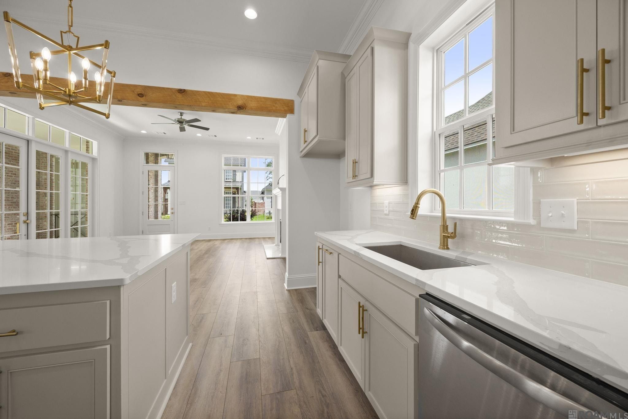 7671 Dearborne Drive. Baton Rouge, LA 70817