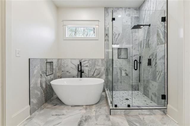 2211 Harrier Place. Marrero, LA 70072