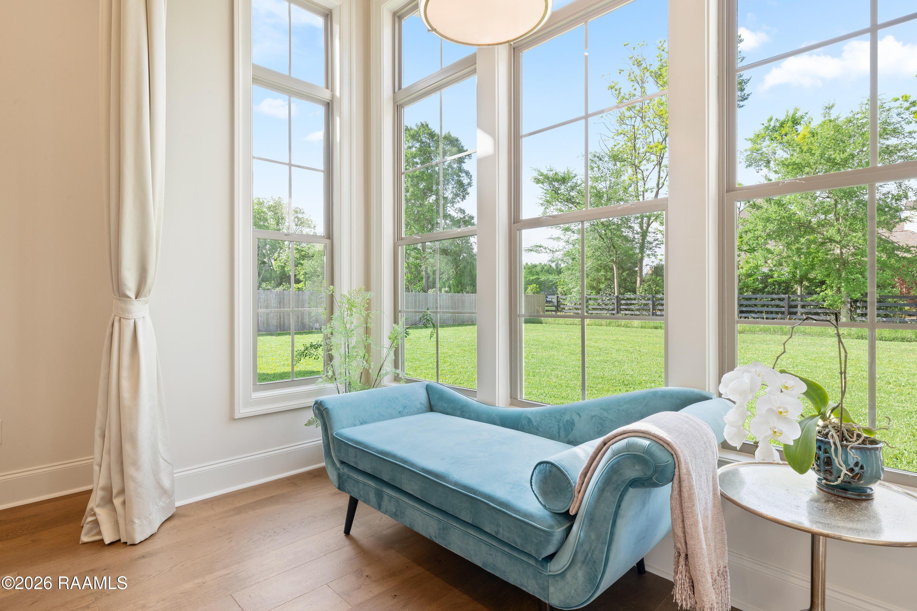 201 Greyford Drive. Lafayette, LA 70503