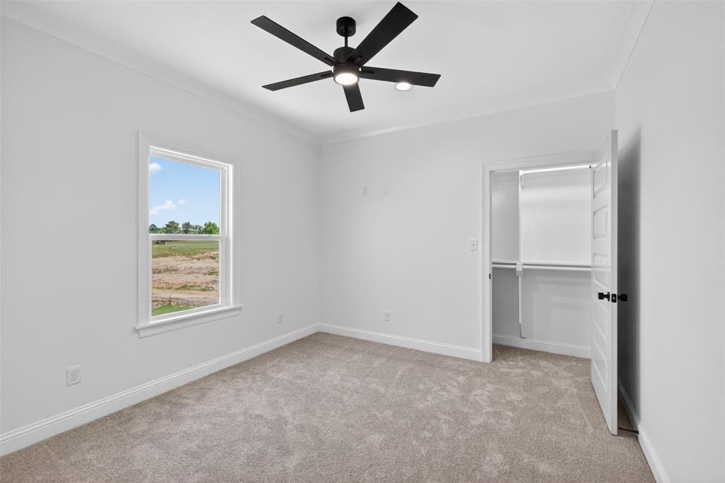 166 Laurel Valley Lane. Stonewall, LA 71078