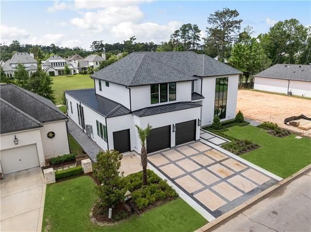 67 Hummingbird Road. Covington, LA 70433