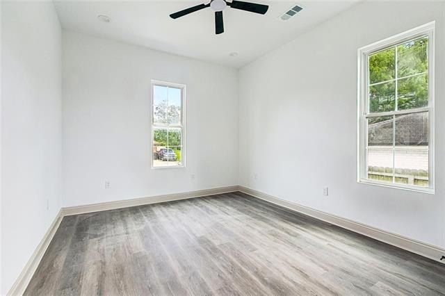 4008 Kings Drive. Chalmette, LA 70043