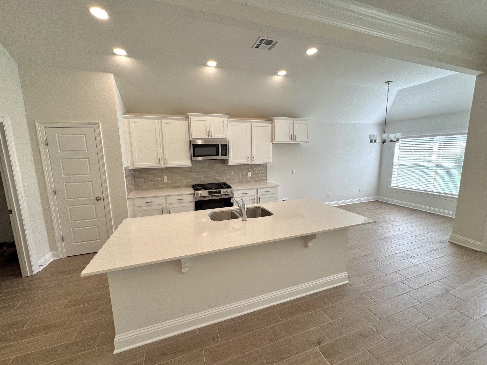 318 Peason Ridge. Bossier City, LA 71112