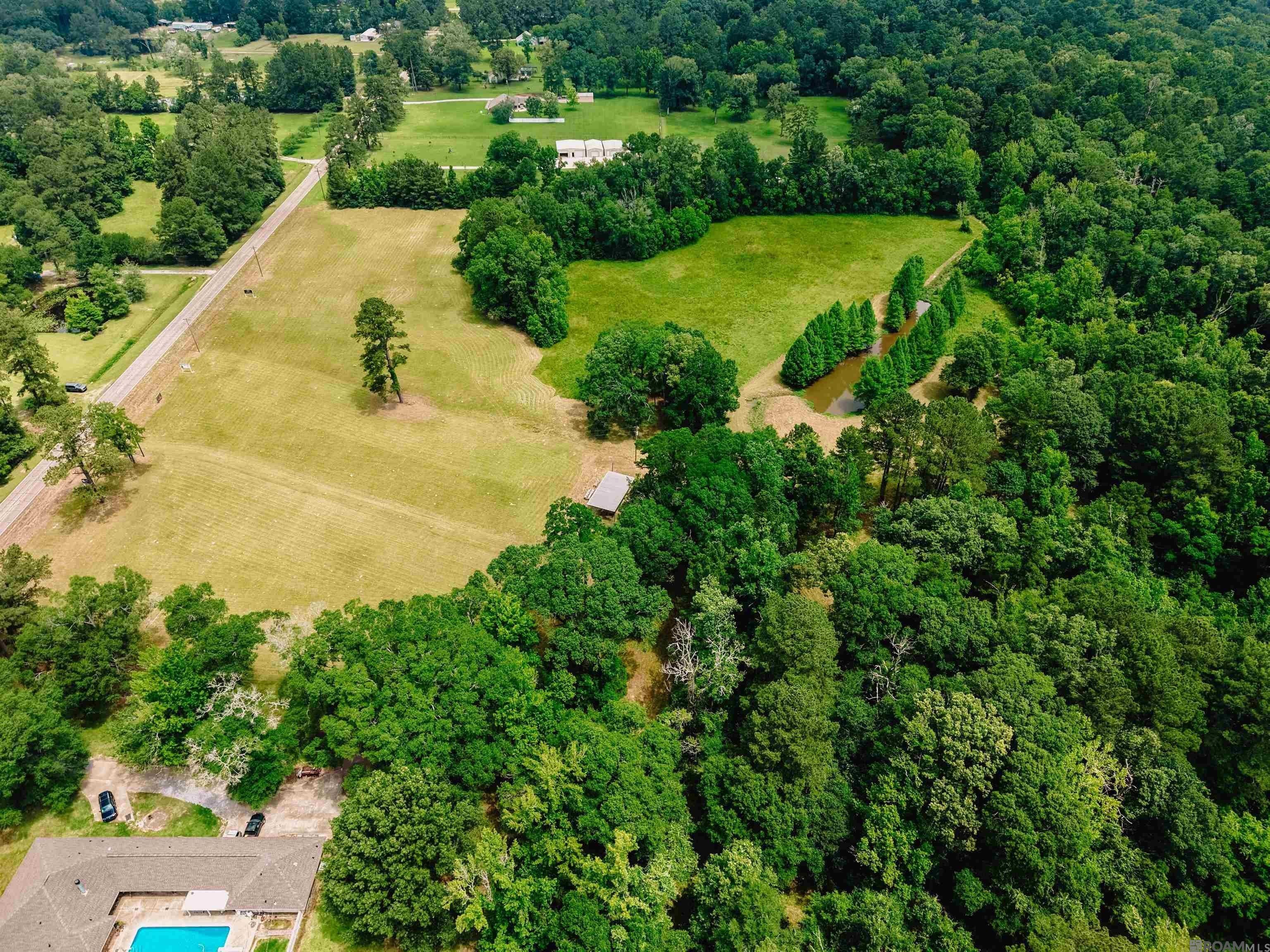 C4 Chaney Rd. Zachary, LA 70791
