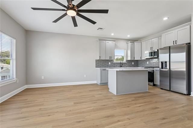 9201 A S Claiborne Avenue. New Orleans, LA 70118