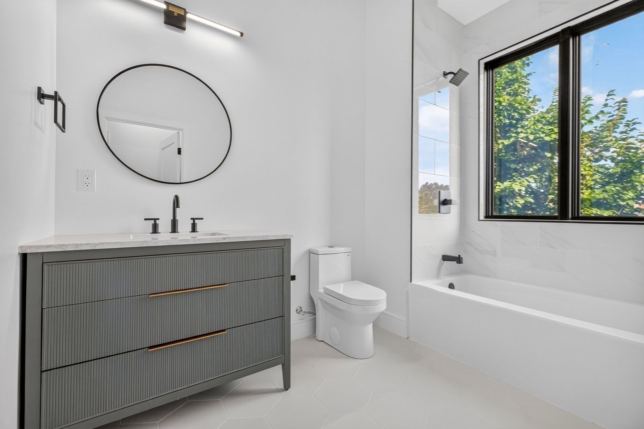 15 Clyde St. Somerville, MA 02145