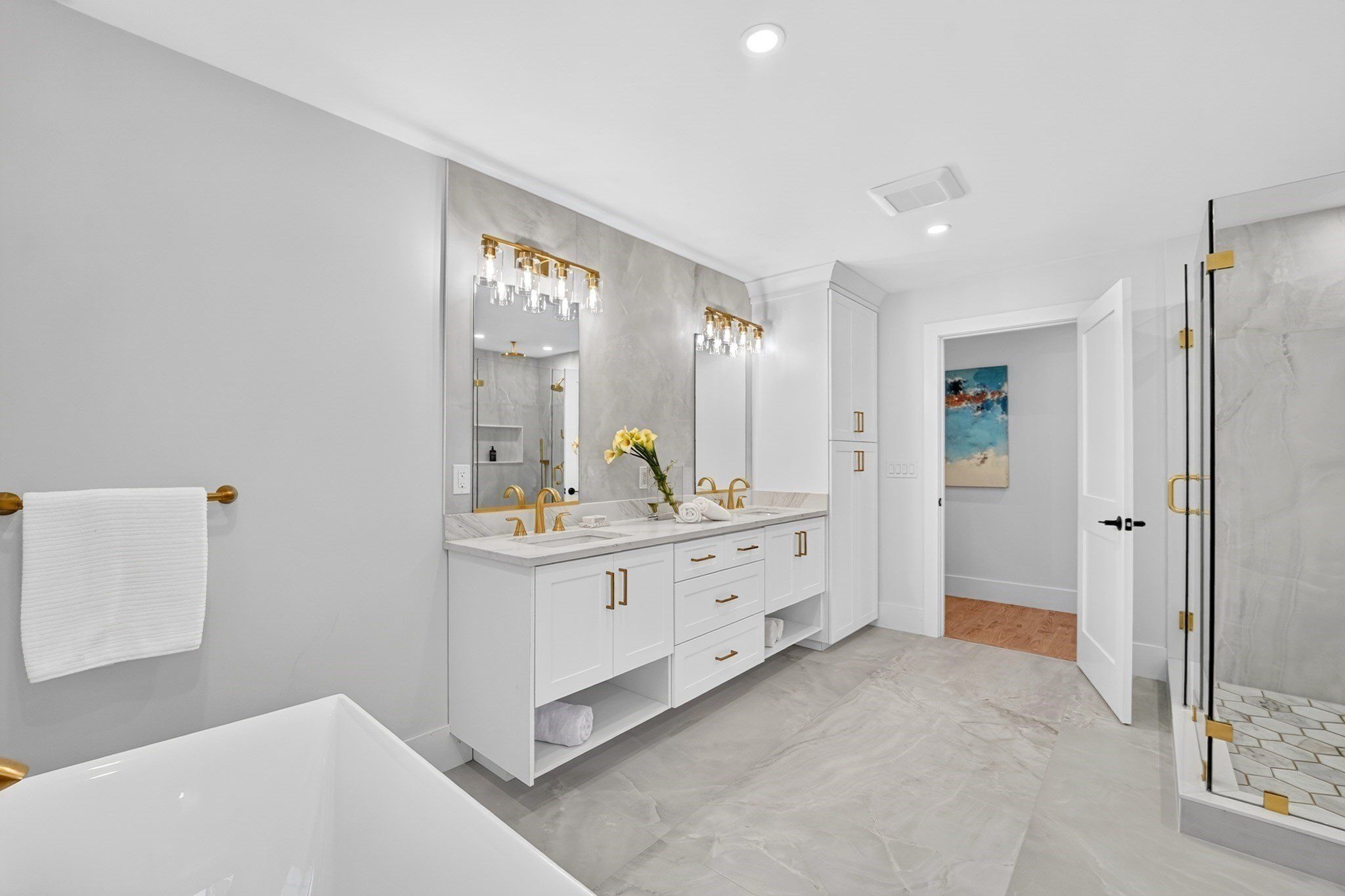 98 Falcon Street. Needham, MA 02492