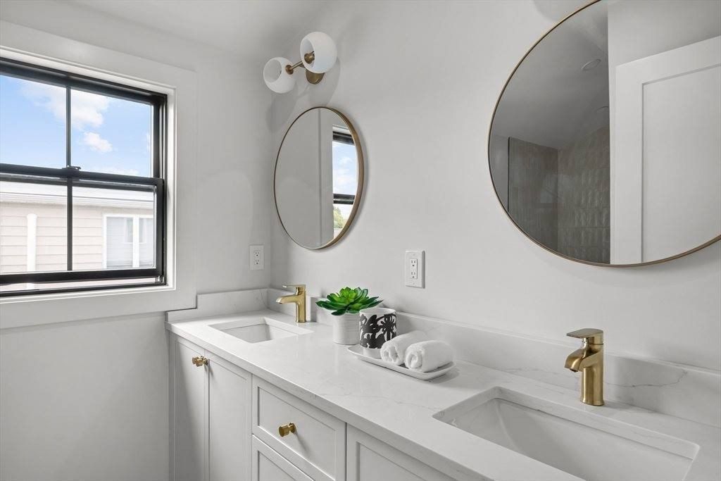 27 Dartmouth St. Arlington, MA 02474