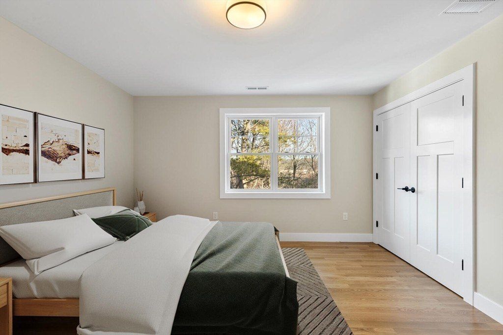 395 Vernon Street. Wakefield, MA 01880