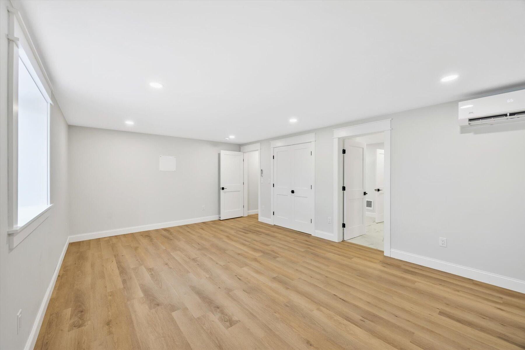 22 Country Club Lane. Mashpee, MA 02649